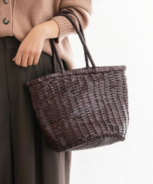 ☆新品　FRAME WORK　ミニバックつき　革製ハンドバッグ　牛革　2点 ☆新品 FRAME WORK ミニバックつき 革製ハンドバッグ 牛革 2点