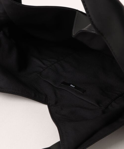 ONE.（ワンドット）の「【ONE./ワンドット】 / レザーマルシェBAG / ONE-002（ショルダーバッグ・メンズ・ブラック・FREE）」の4枚目の写真