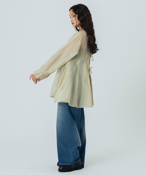 ROSE BUD(ローズバッド)の「BACK RIBBON BLOUSE(シャツ/ブラウス・レディース・ベージュ/バーガンディー/ブラック・ONE SIZE)」の16枚目の写真