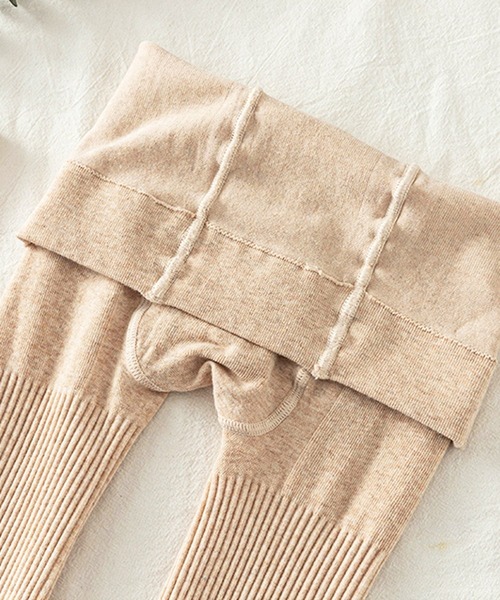 Blanc de Blue（ブランドブルー）の「リブ細身美脚タイツ（タイツ/ストッキング・レディース・グレー/ブラック/グレイッシュベージュ/ベージュ/ダークグレー/ダークブラウン/ホワイト/ライトグレー・FREE）」の14枚目の写真