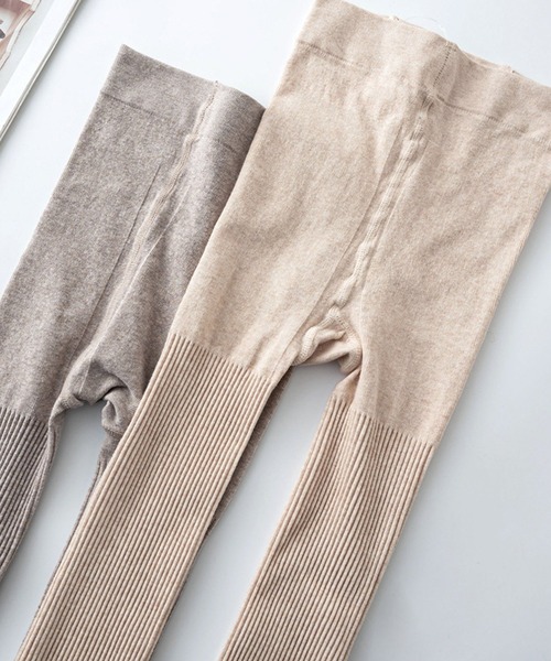 Blanc de Blue（ブランドブルー）の「リブ細身美脚タイツ（タイツ/ストッキング・レディース・グレー/ブラック/グレイッシュベージュ/ベージュ/ダークグレー/ダークブラウン/ホワイト/ライトグレー・FREE）」の22枚目の写真