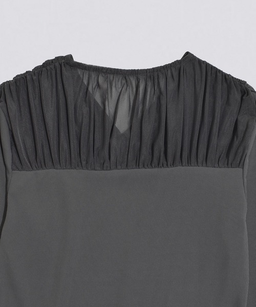 kiehtova（キエトヴァ）の「【kiehtova】TULLE DOCKING TOPS/チュール ドッキング トップス KTWR44　※（Tシャツ/カットソー・レディース・ブラック/グレー/アイボリー・FREE）」の5枚目の写真