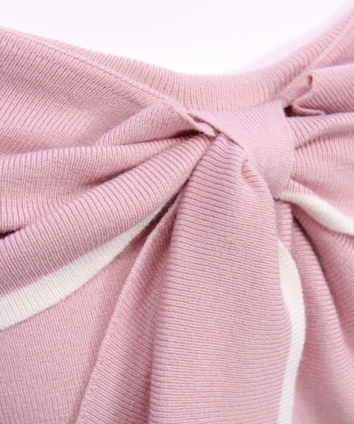 clear（クリア）の「配色リボンオフショル風ニットトップス[大人 フェミニン 上品]（ニット/セーター・レディース・アイボリー/ピンク/グレー/ブラック・F）」の17枚目の写真