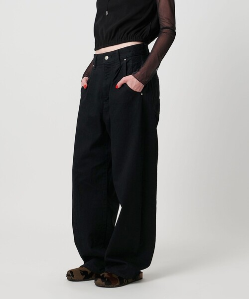 ASTRAET(アストラット)の「<ASTRAET>1タック バルーン デニムパンツ(デニムパンツ・レディース・ネイビー/ブラック・1/0/00/2)」の8枚目の写真