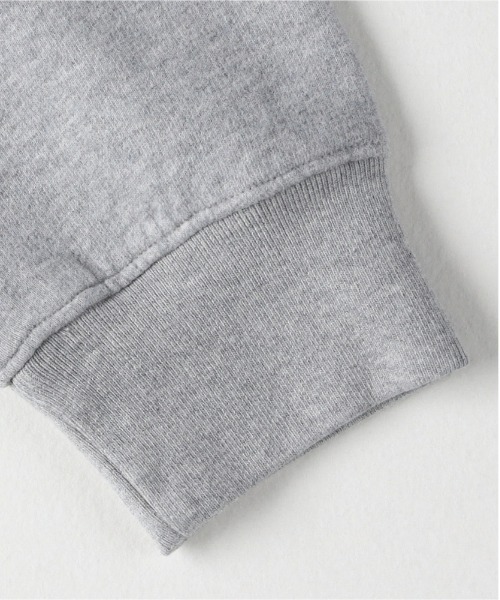 Levi's(リーバイス)の「【Levi's】ジップパーカー (フルジップ/フード/柔らか素材/耐久性/ベーシック/レイヤード/シーズンレス/デイリーユース/リーバイス)(スウェット・メンズ・グレー・L/M/S)」の8枚目の写真