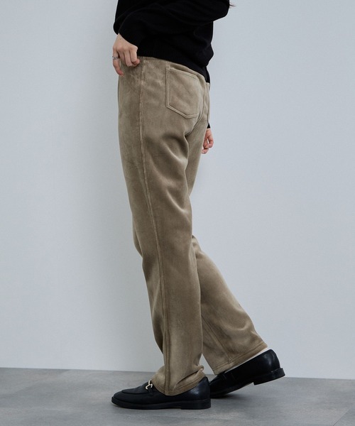 NAVY（ネイビー）の「nAvy マックヒート コーデュロイ裏ベロア ストレートパンツ（その他パンツ・レディース・ブラック/カーキブラウン/ベージュ・L/M/S）」の11枚目の写真