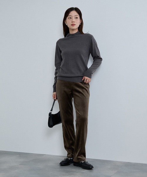 NAVY（ネイビー）の「nAvy マックヒート コーデュロイ裏ベロア ストレートパンツ（その他パンツ・レディース・ブラック/カーキブラウン/ベージュ・L/M/S）」の18枚目の写真