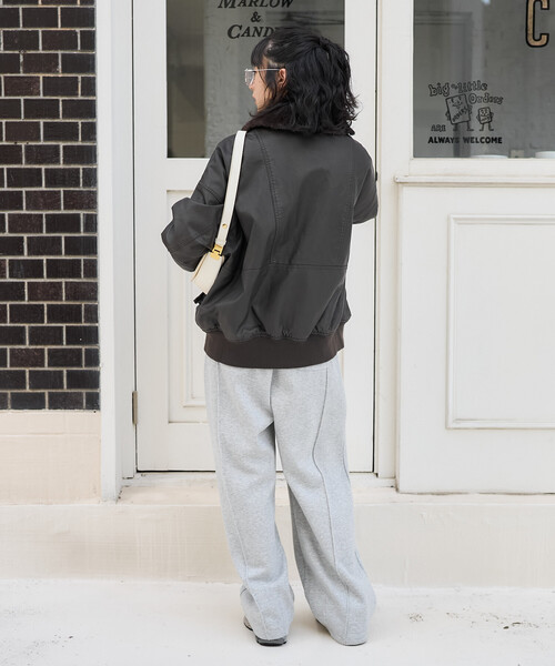 FREAK'S STORE(フリークスストア)の「2way フェード加工 ファー襟レザレットブルゾン/ファー切替 レザレット中綿ブルゾン(ライダースジャケット・レディース・ブラック/ブラウン/ベージュ・フリ-)」の20枚目の写真