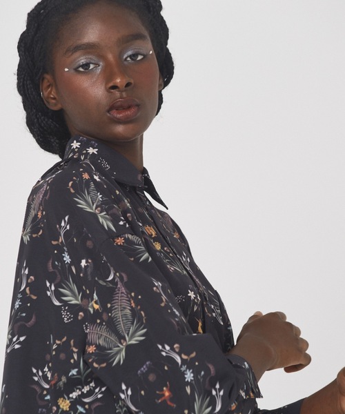 BEDSIDEDRAMA(ベットサイドドラマ)の「Dance In The Garden Maxi Shirt(シャツワンピース・レディース・ナチュラル/ブラック・1/2)」の3枚目の写真