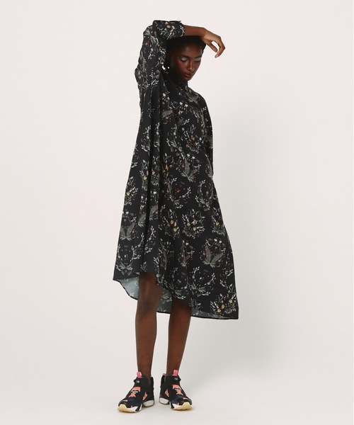 BEDSIDEDRAMA(ベットサイドドラマ)の「Dance In The Garden Maxi Shirt(シャツワンピース・レディース・ナチュラル/ブラック・1/2)」の4枚目の写真