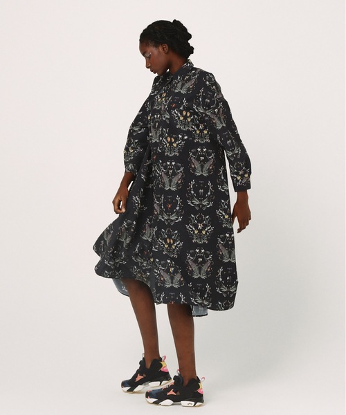 BEDSIDEDRAMA(ベットサイドドラマ)の「Dance In The Garden Maxi Shirt(シャツワンピース・レディース・ナチュラル/ブラック・1/2)」の5枚目の写真
