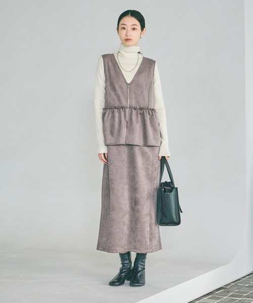 LAKOLE(ラコレ)の「スエードポンチワンピース / 602339(ワンピース・レディース・モカ/チャコール/ブルー/グレー系4・FREE)」の6枚目の写真