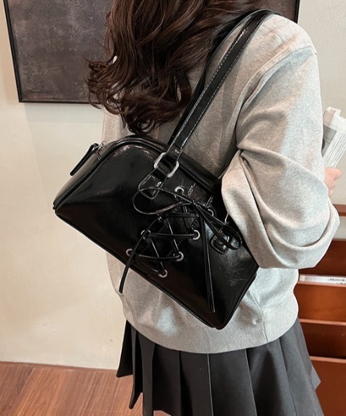 Vipoa(ヴィポア)の「レースアップデザインショルダーバッグ(ショルダーバッグ・レディース・ブラック/ピンク/ベージュ/ホワイト/ブラウン/シルバー・FREE)」の3枚目の写真