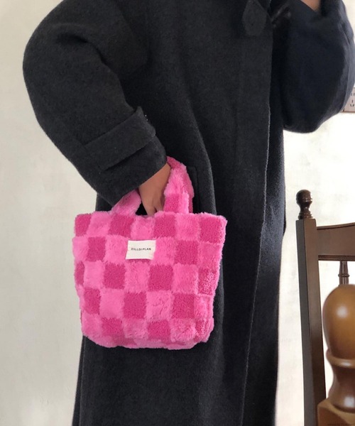 VIBGYOR(ヴィブジョー)の「Liaa/チェック ファー ミニトートバッグ A18497(トートバッグ・レディース・ブラウン/ホワイト/ベージュ/ブラック/ピンク/ベビーピンク・FREE)」の12枚目の写真