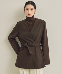 NEUNA（ヌナ）の「アメリリボンジャケットコート（ノーカラージャケット）」