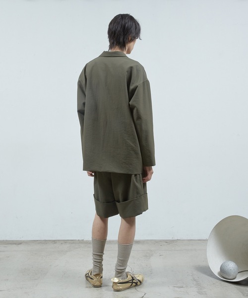 Dulcamara(ドゥルカマラ)の「ドライポリダブルヘムショ ートPT(その他パンツ・メンズ・ベージュ/グリーン/ブラック・0/1)」の10枚目の写真