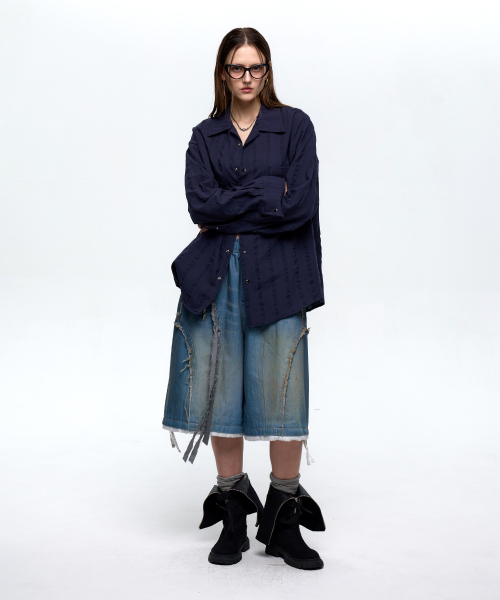 RSSC(アールエスエスシー)の「RIVET WRINKLE STRIPE SHIRT - NAVY(シャツ/ブラウス・レディース・その他・1/2)」の6枚目の写真