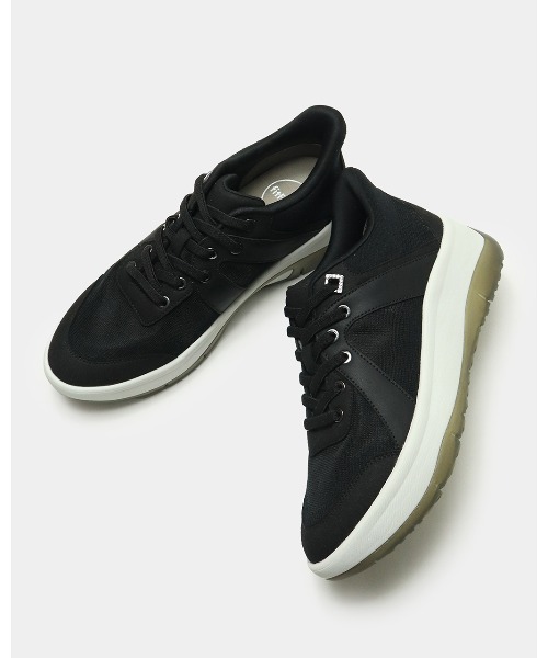 fitfit（フィットフィット）の「ハンズフリーシアースニーカー（スニーカー・レディース・オフホワイト/ブラック・21.5cm/22cm/22.5cm/23cm/23.5cm/24cm/24.5cm/25.0cm/25.5cm）」の14枚目の写真