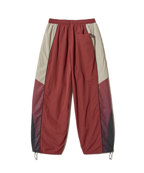 PHYPS MOTORCYCLE(フィップスモーターサイクル)の「Speed Track Pants Red(スウェットパンツ・レディース・その他・LARGE/X-LARGE/SMALL/MEDIUM)」の2枚目の写真