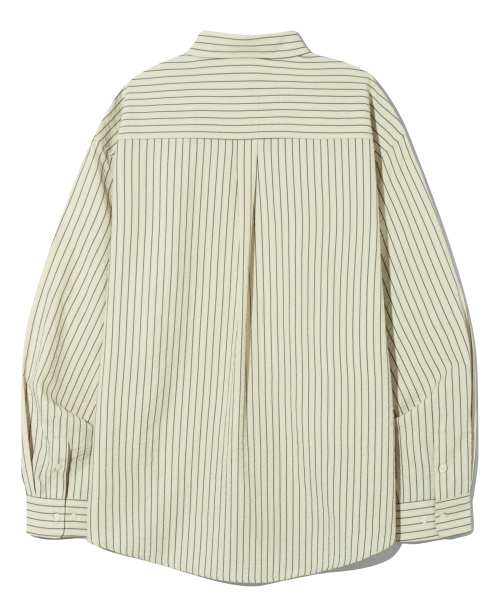 BASEMOMENT（ベースモーメント）の「リゾートストライプシャツクリームベージュ（シャツ/ブラウス・レディース・その他・LARGE/MEDIUM）」の2枚目の写真