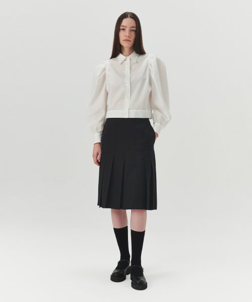 LEVAR(レバー)の「See-Through Cropped Blouse - Off White(シャツ/ブラウス・レディース・Off White・FREE)」の3枚目の写真