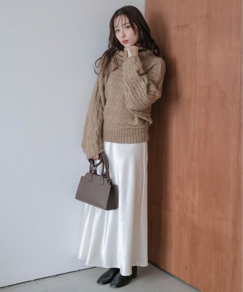 AMELY（エミリー）の「2WAYケーブル編みニット（ニット/セーター・レディース・ベージュ/レッド/ライトグレー/ブラック・フリー）」の12枚目の写真