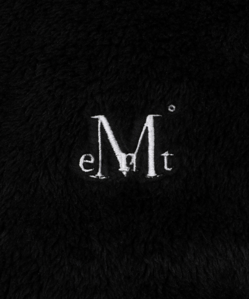MUCENT（ムセント）の「ボリポグル羊毛フリースフードジップアップ男女共用（2カラー）（パーカー・レディース・アイボリー/ブラック・SMALL/MEDIUM/LARGE）」の10枚目の写真