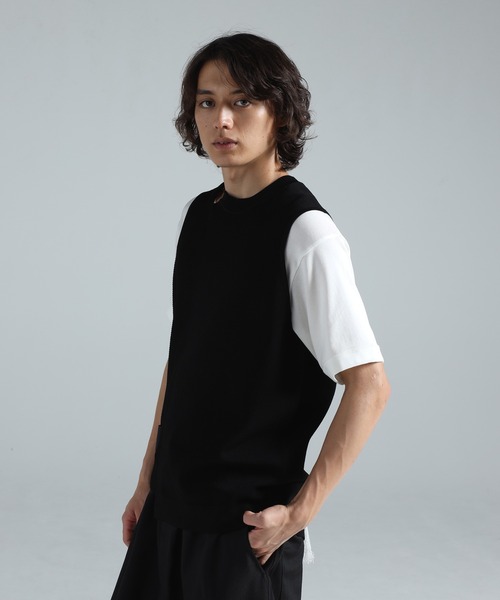 Y-3（ワイスリー）の「Y-3 GFX KNITTED VEST（ニット/セーター・メンズ・ブラック・X-LARGE/LARGE/MEDIUM/SMALL/X-SMALL/XX-SMALL）」の7枚目の写真