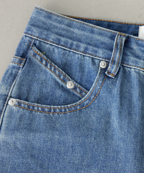 HYBERNAT(ハイバーナット)の「24 Wide Jeans(デニムパンツ・レディース・その他・SMALL/MEDIUM)」の4枚目の写真