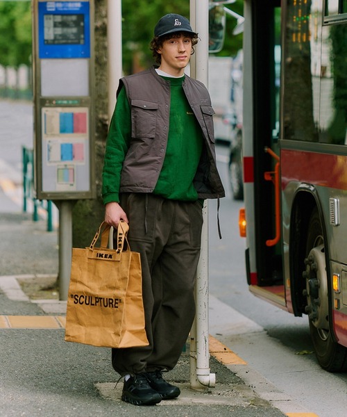 MAISON CLUB(メゾンクラブ)の「【MAISON CLUB】Basic Over Cargo FleecePants / ベーシックオーバーカーゴフリースパンツ KKP(カーゴパンツ・メンズ・ブラック/カーキ/チャコールグレー・L/M)」の14枚目の写真