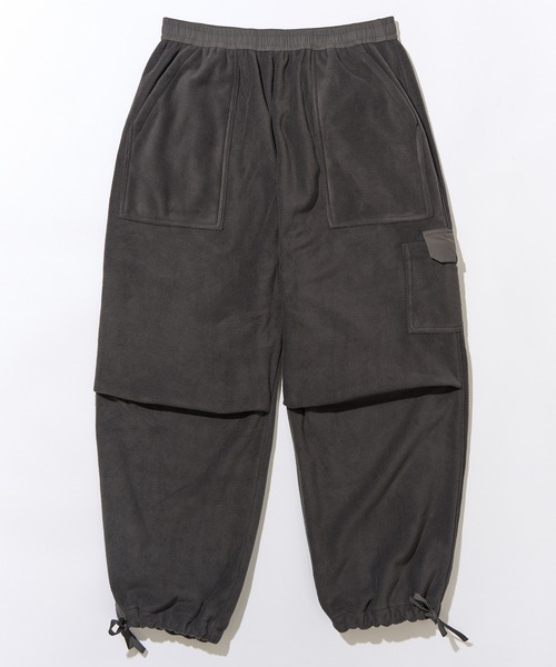MAISON CLUB(メゾンクラブ)の「【MAISON CLUB】Basic Over Cargo FleecePants / ベーシックオーバーカーゴフリースパンツ KKP(カーゴパンツ・メンズ・ブラック/カーキ/チャコールグレー・L/M)」の16枚目の写真