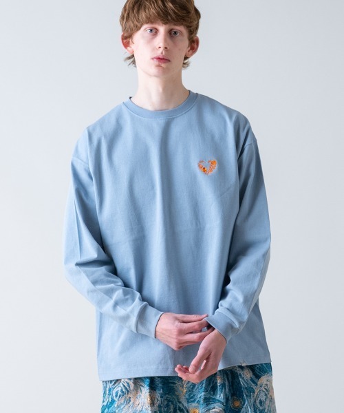 rehacer(レアセル)の「rehacer : Engage Heart HW L/S / エンゲージハート ヘヴィウェイト ロングスリーブ カットソー(Tシャツ/カットソー・メンズ・ブルー/ブラック/ホワイト・X-LARGE/LARGE/MEDIUM)」の3枚目の写真