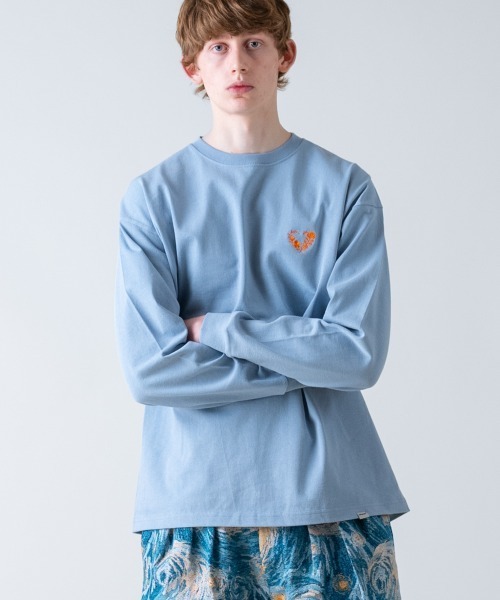 rehacer(レアセル)の「rehacer : Engage Heart HW L/S / エンゲージハート ヘヴィウェイト ロングスリーブ カットソー(Tシャツ/カットソー・メンズ・ブルー/ブラック/ホワイト・X-LARGE/LARGE/MEDIUM)」の8枚目の写真