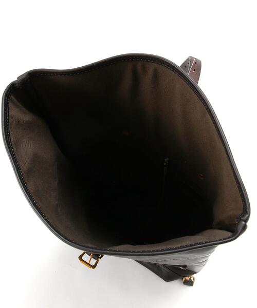 Schott(ショット)の「VASCO/ヴァスコ/LEATHER ROLLTOP RUCKSACK/レザー ロールトップ ラックサック(バックパック/リュック・メンズ・ブラック・F)」の13枚目の写真