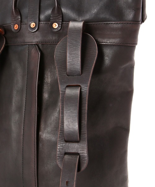 schott（ショット）の「VASCO/ヴァスコ/LEATHER ROLLTOP RUCKSACK/レザー ロールトップ ラックサック（バックパック/リュック・メンズ・ブラック・F）」の6枚目の写真