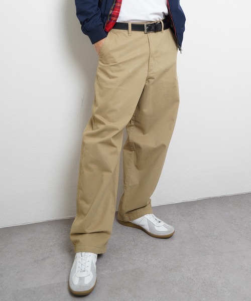 HANES(ヘインズ)の「Hanes ノータックワイドフィットチノパンツ(チノパンツ・メンズ・ベージュ/ブラック/カーキ・MEDIUM/LARGE/X-LARGE/SMALL)」の19枚目の写真