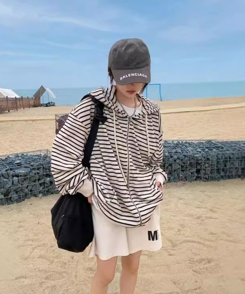 SallyLunn(サリーラン)の「ボーダージップアップパーカー(パーカー・レディース・スミクロ・MEDIUM/LARGE/X-LARGE)」の7枚目の写真