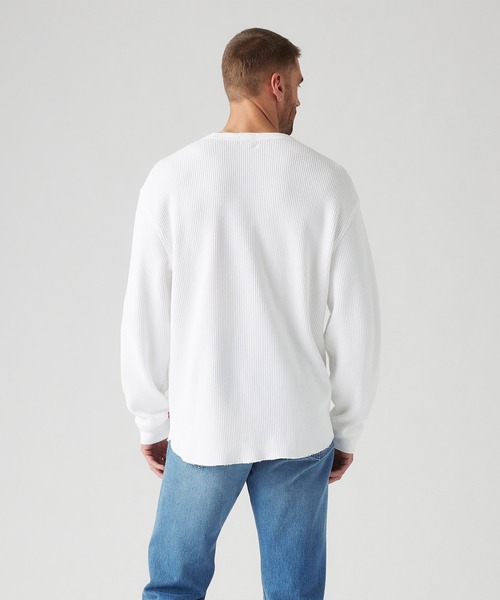 Levi's(リーバイス)の「Levi's/リーバイス ロングスリーブ リラックスサーマルTシャツ(Tシャツ/カットソー・メンズ・ホワイト・M/S/XL/L)」の8枚目の写真