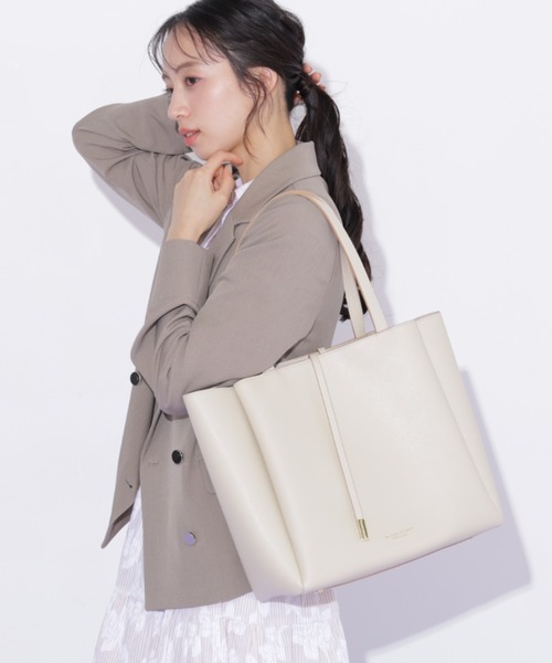 JILL by JILL STUART(ジルバイジルスチュアート)の「ストリングトート(トートバッグ・レディース・ブラック/アイボリー・FREE)」の21枚目の写真