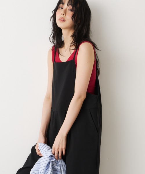 Unitage（ユニテージ）の「リネンタッチサロペット（サロペット/オーバーオール・レディース・ブラック/チャコールグレー・FREE）」の3枚目の写真