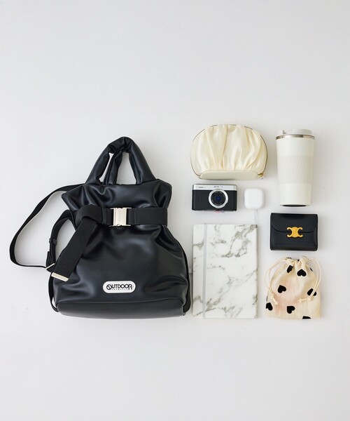 OUTDOOR PRODUCTS（アウトドアプロダクツ）の「【OUTDOOR PRODUCTS】VIS別注2WAYベルト付きパデッドトートバッグ（トートバッグ・レディース・キナリ/チャコールグレー/ブラック・FREE）」の14枚目の写真