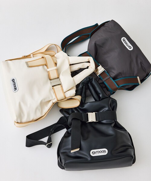 OUTDOOR PRODUCTS（アウトドアプロダクツ）の「【OUTDOOR PRODUCTS】VIS別注2WAYベルト付きパデッドトートバッグ（トートバッグ・レディース・キナリ/チャコールグレー/ブラック・FREE）」の15枚目の写真