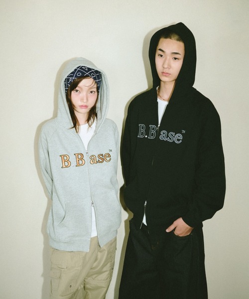 BROKEN BASE（ブロークンベース）の「B.Base Glitter Double-Zip Hoodie / B.Base グリッターダブルジップフーディー（パーカー・メンズ・ブラック/グレー/ネイビー/レッド・LARGE/MEDIUM/SMALL）」の18枚目の写真