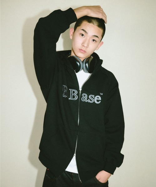 BROKEN BASE（ブロークンベース）の「B.Base Glitter Double-Zip Hoodie / B.Base グリッターダブルジップフーディー（パーカー・メンズ・ブラック/グレー/ネイビー/レッド・LARGE/MEDIUM/SMALL）」の11枚目の写真
