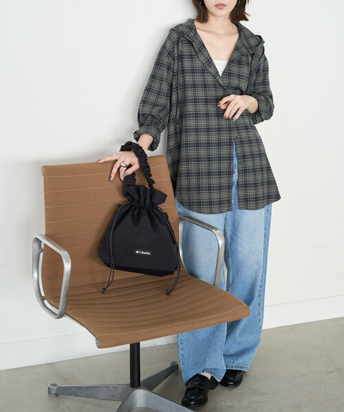 FREAK'S STORE(フリークスストア)の「限定展開 Columbia × FREAK'S STORE/コロンビア 別注 Rose Peak Brook 2Way Shoulder/ローズ ピーク ブルック 2ウェイ ショルダー(ショルダーバッグ・レディース・ブラック/ブラウン/ブルー・ONE SIZE)」の5枚目の写真