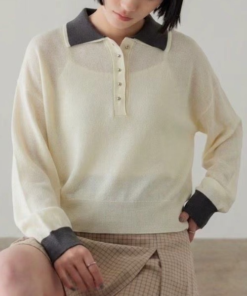 Maison Calme(メゾンカルム)の「【26年春夏新作】配色デザインフェイクレイヤードシアーポロ襟ニットトップス(ニット/セーター・レディース・チャコール/ブラック/ホワイト・F)」の1枚目の写真