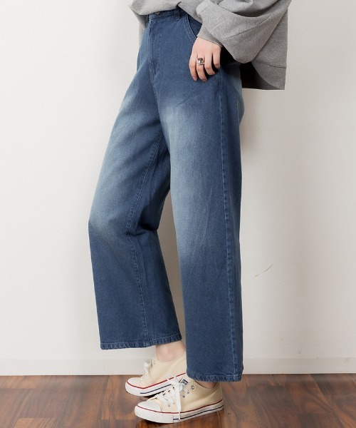 aity(アイティ)の「M-4L デニムストレートワイドパンツ(デニムパンツ・レディース・ブルー/ワンウォッシュ/ネイビー・M/4L/3L/LL/L)」の20枚目の写真