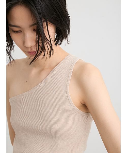 MIESROHE(ミースロエ)の「【セットアップ対応】【洗える】シルク混ワンショルRIBニット(ニット/セーター・レディース・ブラック/ベージュ・F)」の13枚目の写真