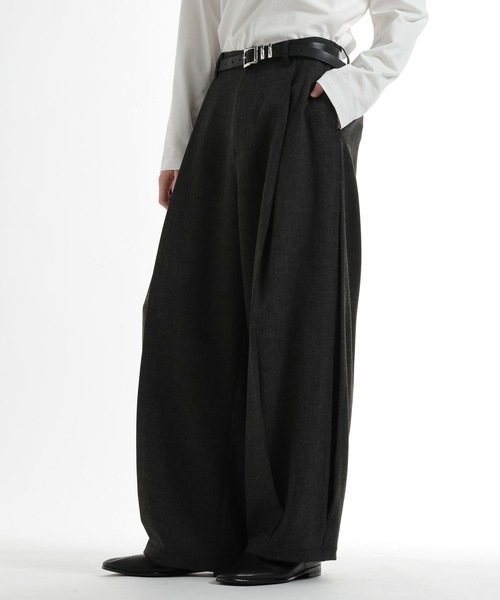 HARE(ハレ)の「ボックスタックワイドテーパードパンツ(HARE)(スラックス・メンズ・ブラック/グリーン/ベージュ・MEDIUM/SMALL)」の15枚目の写真