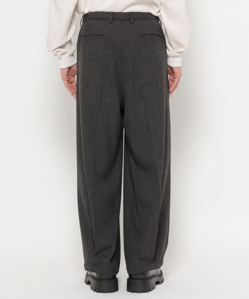 HARE(ハレ)の「ボックスタックワイドテーパードパンツ(HARE)(スラックス・メンズ・ブラック/グリーン/ベージュ・MEDIUM/SMALL)」の22枚目の写真